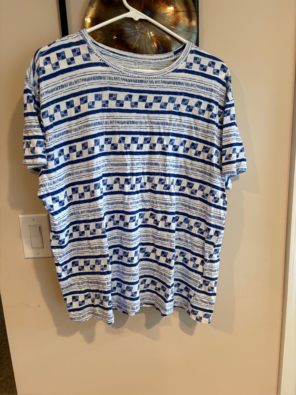 Womens Blue & White Patterned Crew Neck Shirt